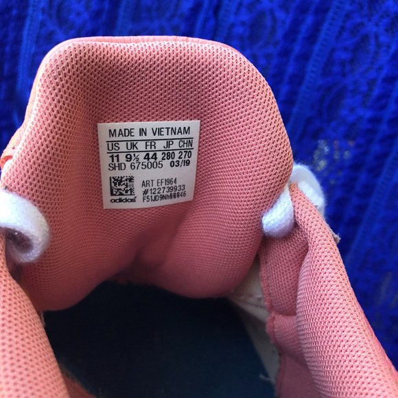 SOLD!! Adidas Originals Falcon Sneakers True Pink Size 11 Style EF1964 - Picture 11 of 12